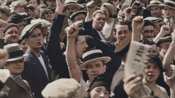 Le défilé des 500 000 manifestants à la Porte de Vincennes, 14 juillet 1935
